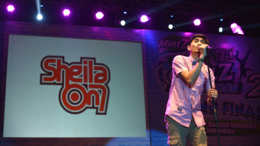 Sheila on 7 Tampil Enerjik Diatas Panggung
