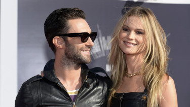 Adam Levine dan Behati Prinslo
