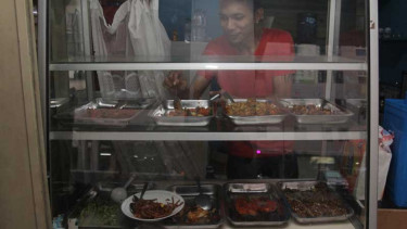 Ilustrasi warung makan.