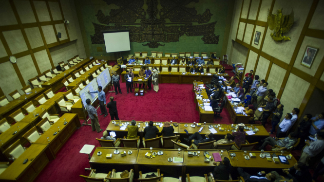 Suasana rapat Komisi XI DPR.