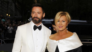Hugh Jackman dengan janggut dan brewoknya