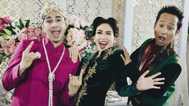 Raffi Ahmad, Ayu Dewi dan Denny Cagur