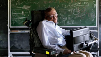 Renungan Stephen Hawking di Usia 75 Tahun