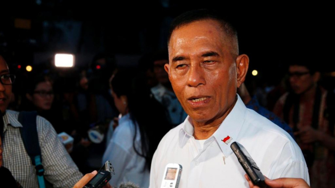 Menteri Pertahanan, Ryamizard Ryacudu.