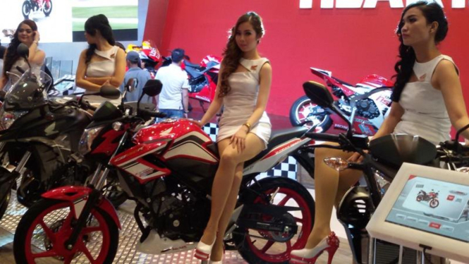 Pameran otomotif

