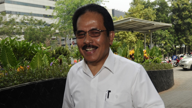 Sofyan Djalil Menyerahkan LHKPN ke KPK