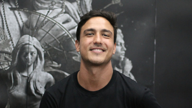 promosi film supernova