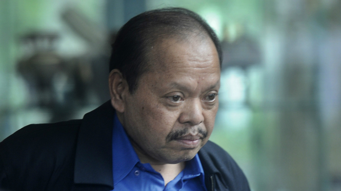 Sutan Bhatoegana 