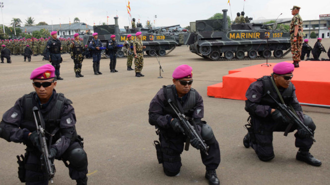 Pengangkatan Menteri Pertahanan Sebagai Warga Kehormatan Marinir