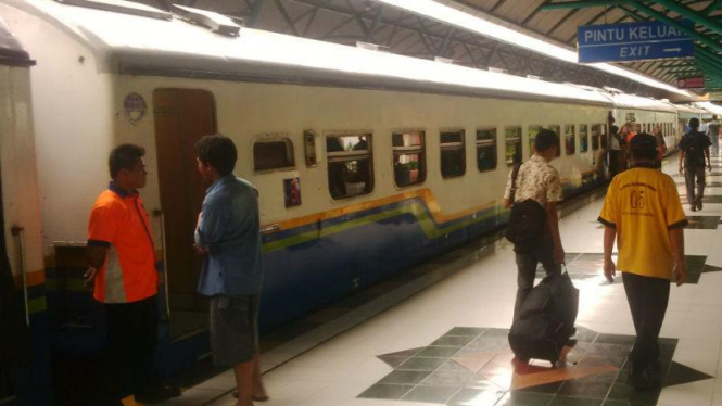 Stasiun Kereta 
