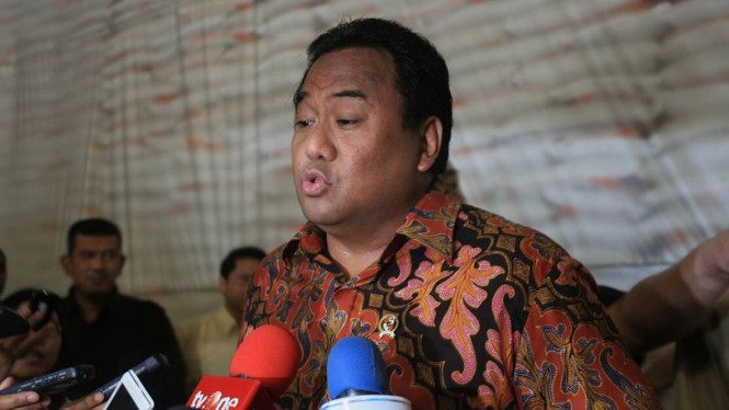 Menteri Perdagangan Rachmat Gobel Sidak ke Gudang Bulog