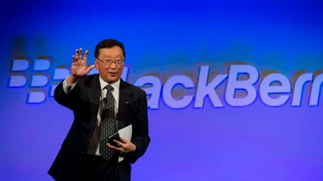 Chief Executive Officer BlackBerry John Chen memperkenalkan Blackberry Classic dalam acara peluncuran di New York (17/12/2014).