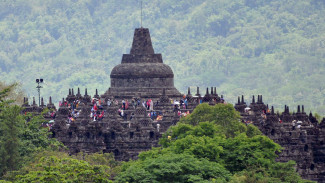 Saksikan Sensasi Seribu Lampion di Candi Borobudur