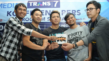 NOAH bersama Reza