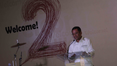 Menteri Perindustrian Kunjungi Pabrik Produsen Serat Ban