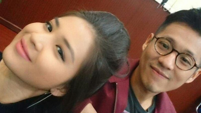 Putri Titian dan JUnior Liem