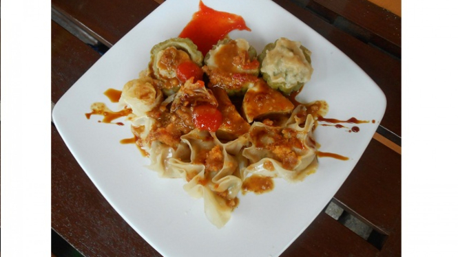 Siomay Bandung.