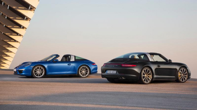 Porsche 911 Targa 4 dan Targa 4S