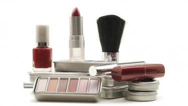 Ilustrasi kosmetik atau make up