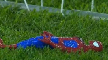 Jimat Spiderman kiper Ghana.