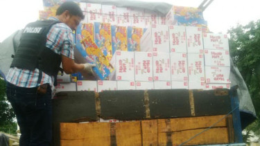 Camilan Kedaluwarsa Dikemas Ulang Mengintai Anak-anak di Jatim