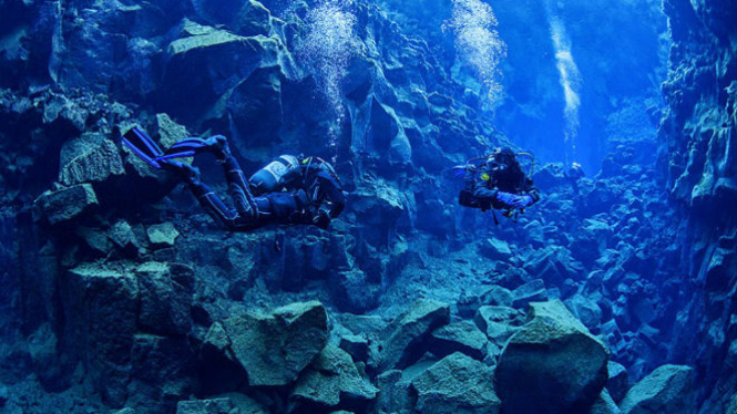 Keindahan bawah laut Thingviller.