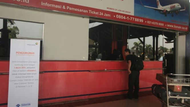 Ilustrasi loket penjualan tiket pesawat terbang di Bandara Soekarno Hatta.
