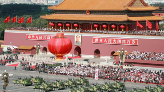 Parade militer China di Lapangan Merah, Beijing