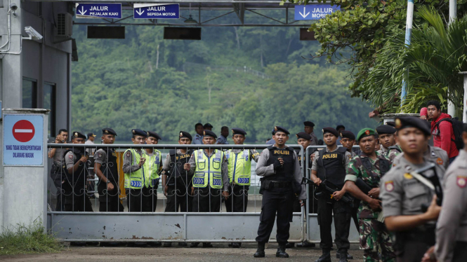 Penjagaan kedatangan terpidana hukuman mati 