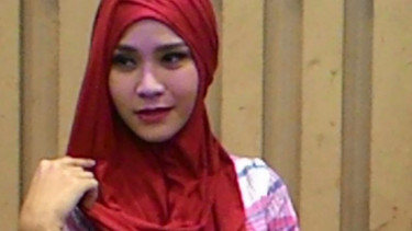 Zaskia Adya Mecca