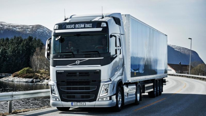 Truk Volvo FH16