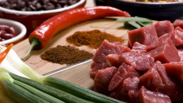 Daging merah banyak mengandung lemak