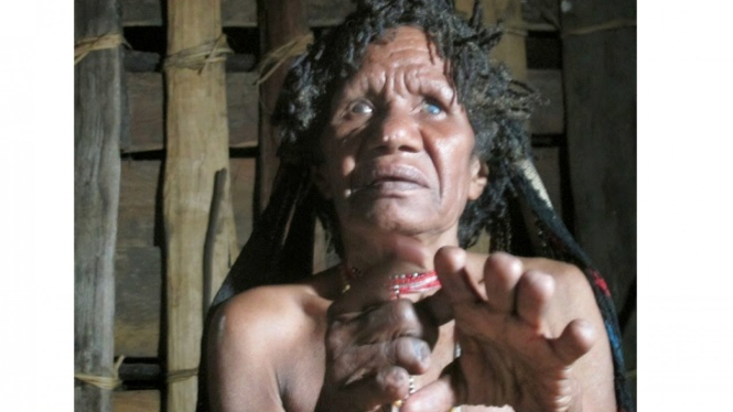 Tradisi Potong Jari.