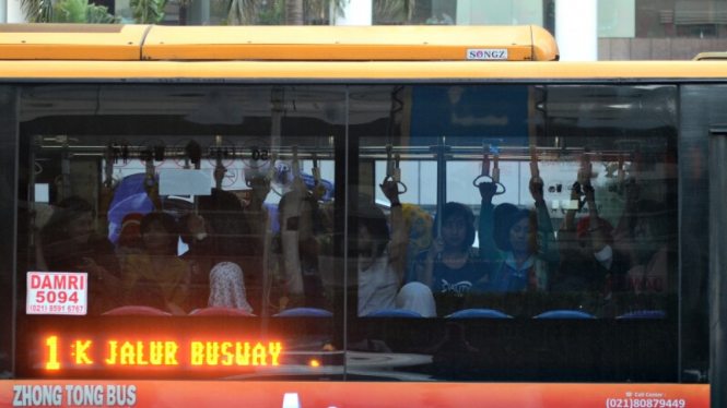 Ilustrasi Bus TransJakarta