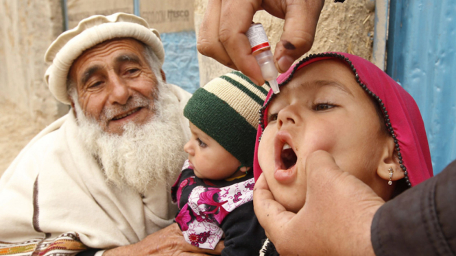 Ilustrasi imunisasi polio