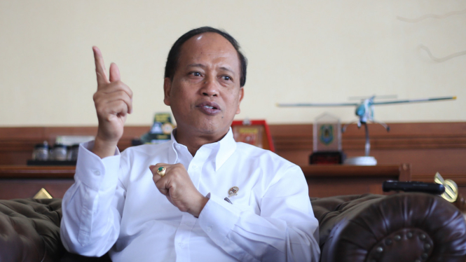 Menristek Muhammad Nasir