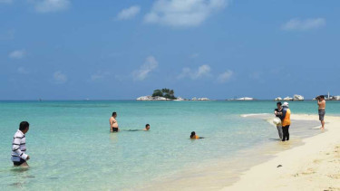 KAWASAN EKONOMI KHUSUS PARIWISATA