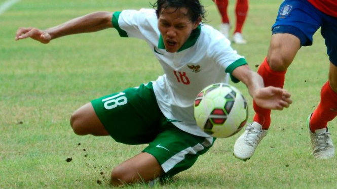 Adam Alis saat membela timnas U-23.