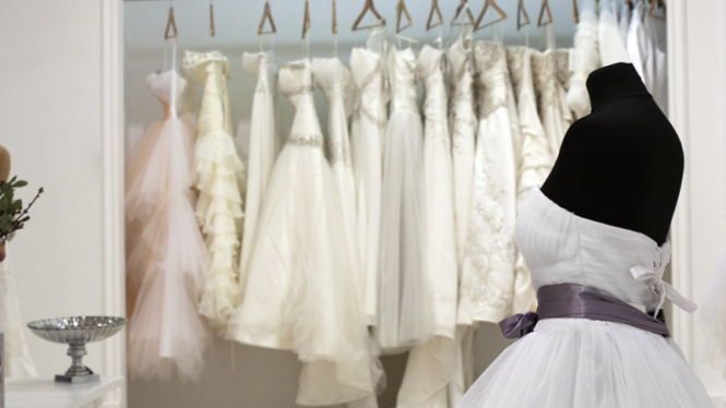 Ilustrasi gaun pengantin