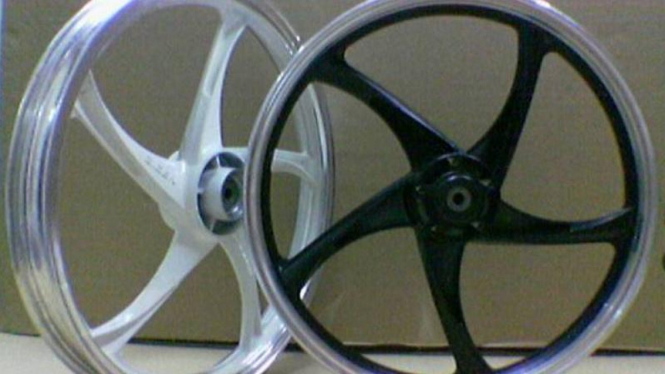 Pelek sepeda motor