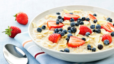 Oatmeal sangat tepat untuk pengganti nasi.