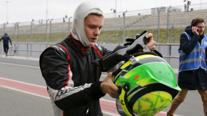 Aksi Mick Schumacher Putra Pembalap F1 Michael Schumacher Saat Sesi Latihan