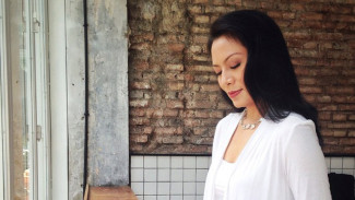 Dewi Lestari Ungkap Rahasia Tetap Cantik
