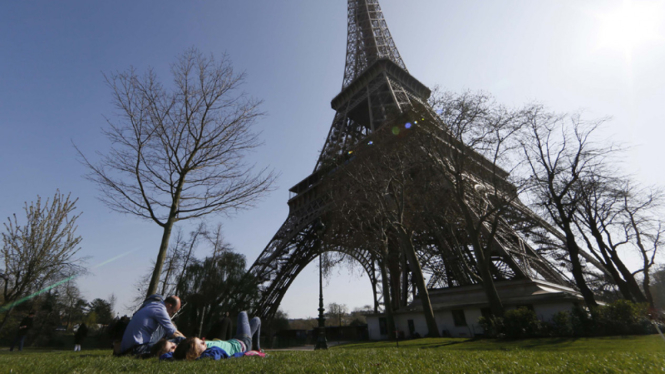 Menara Eiffel 