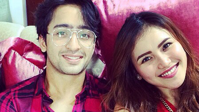 Ayu Ting Ting dan Shaheer Sheikh saat masih mesra