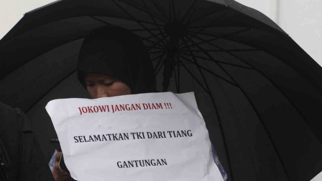 Protes Eksekusi Mati Dua TKI, Puluhan Orang Demo Kedubes Arab Saudi