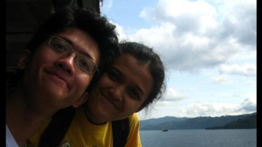 Alma Parahita dan Kadek Andana, suami istri pendaki yang hilang di Nepal