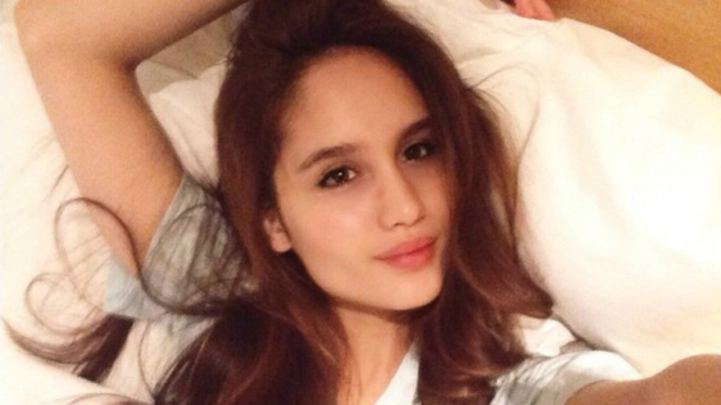 Cinta Laura