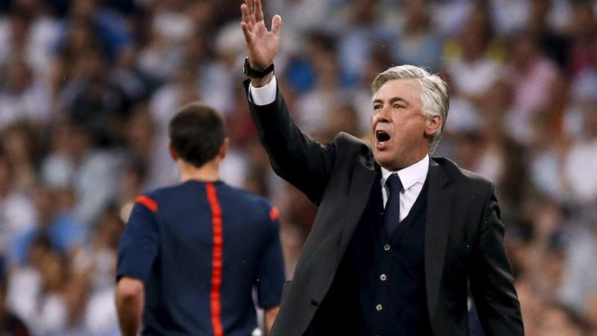 Pelatih Bayern Munich, Carlo Ancelotti.