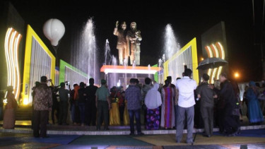 Monumen cinta sejati Habibie dan Ainun.